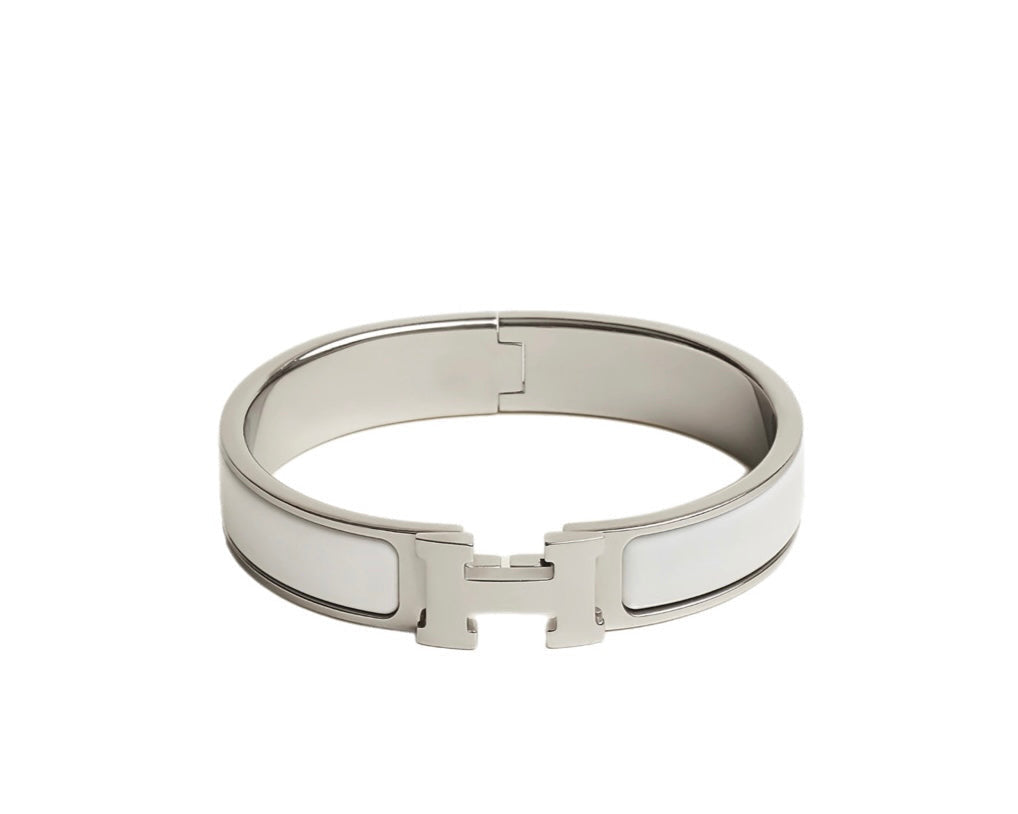 Clic bangle