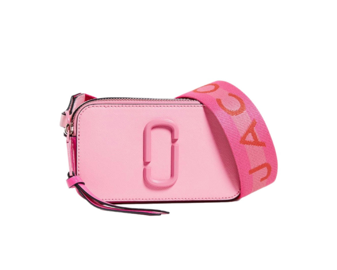 Snapshot crossbody